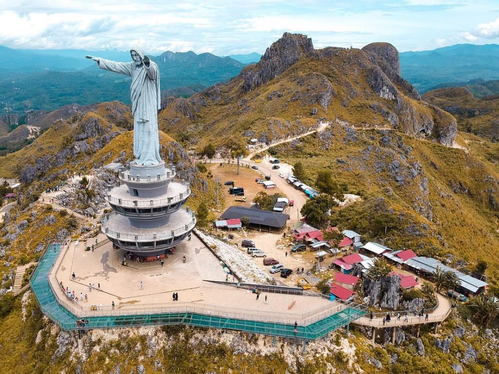 Keindahan Wisata Tana Toraja: Perpaduan Unik Budaya dan Alam yang Memukau