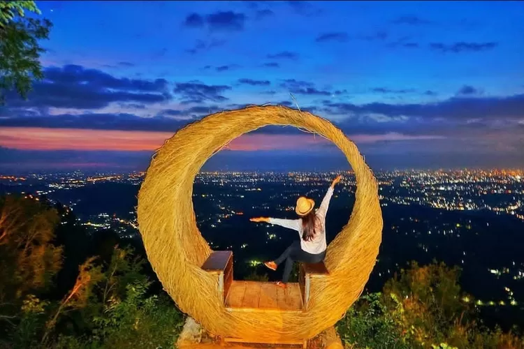 Keindahan Wisata Puncak Becici: Surga Hutan Pinus di Yogyakarta