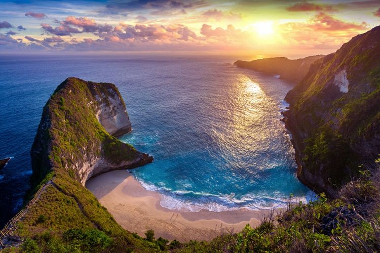 Keindahan Wisata Pantai Kelingking: Surga Tersembunyi di Nusa Penida