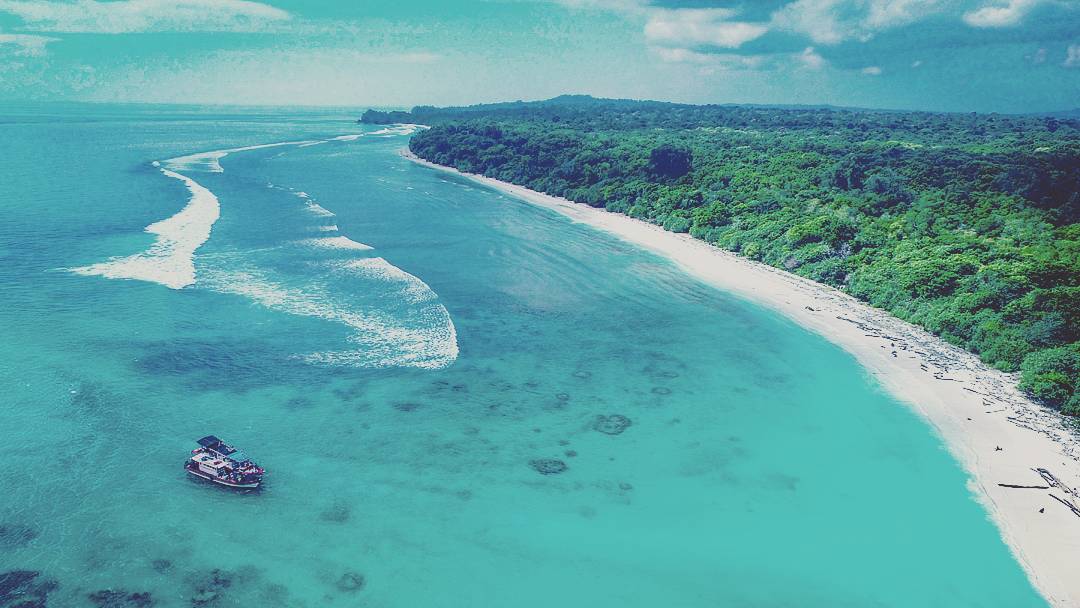 Keindahan Wisata Pulau Panaitan